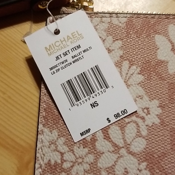 New Michael Kors Ballet Multi LG Clutch Wristlett - Picture 2 of 2